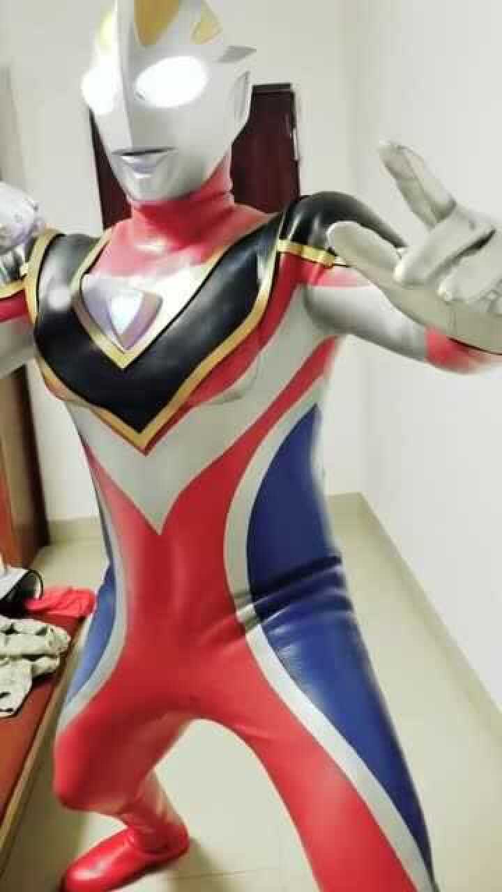 大家还记得盖亚奥特曼吗自己在家穿了一身真的很帅啊