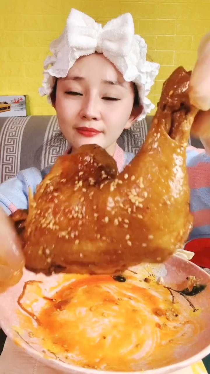 吃鸡腿啊