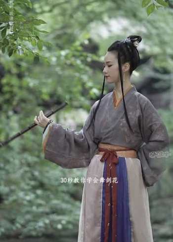 30秒教你学会舞剑花又酷又帅