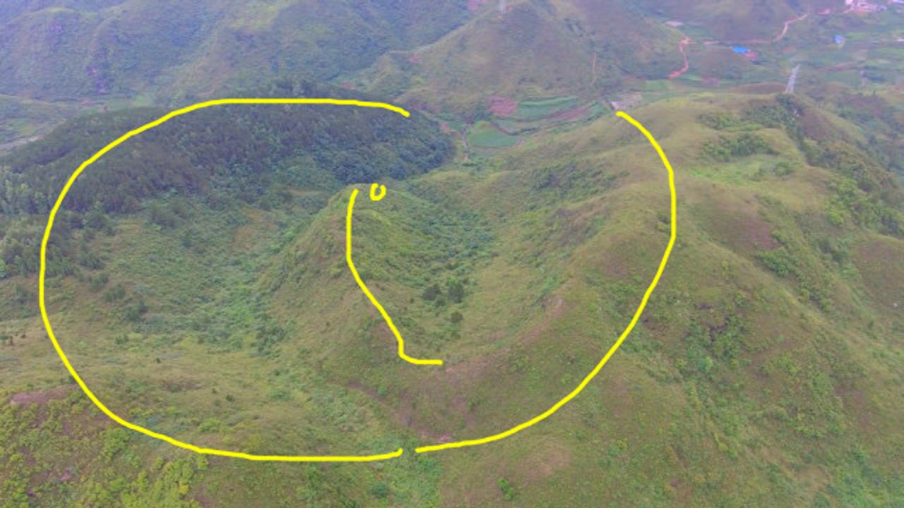 此地巨龙环绕,玉带缠腰,有大富豪的风水宝地