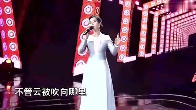 兰天演唱:《蓝天梦》嗓音幽雅,甜美沉醉,悦耳悠扬!