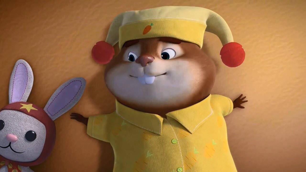 熊出没:洞洞幺生活真不错,穿可爱的睡衣还有兔子安抚玩具!