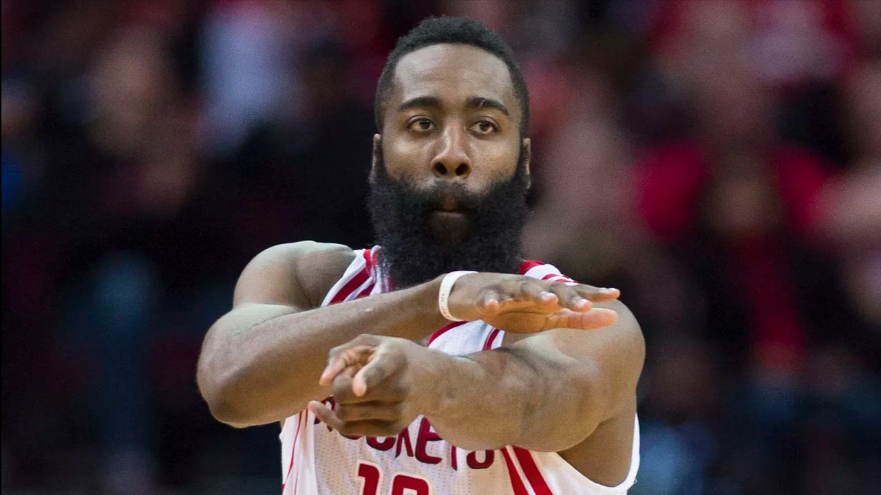 爱的魔力转圈圈哈登的庆祝动作花样真是多啊