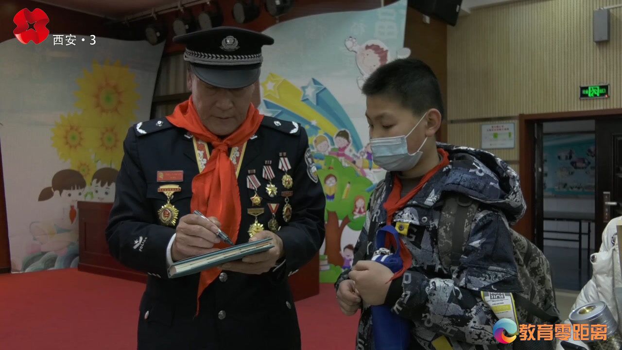 向英雄致敬担时代使命战斗英雄马升云走进星火路小学