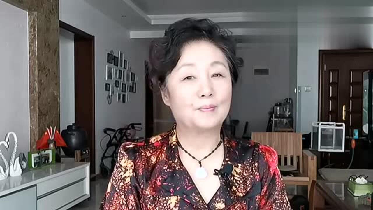 山西电视台原主持人李忠莲谈对小个男人有亲近感源于父亲个子小