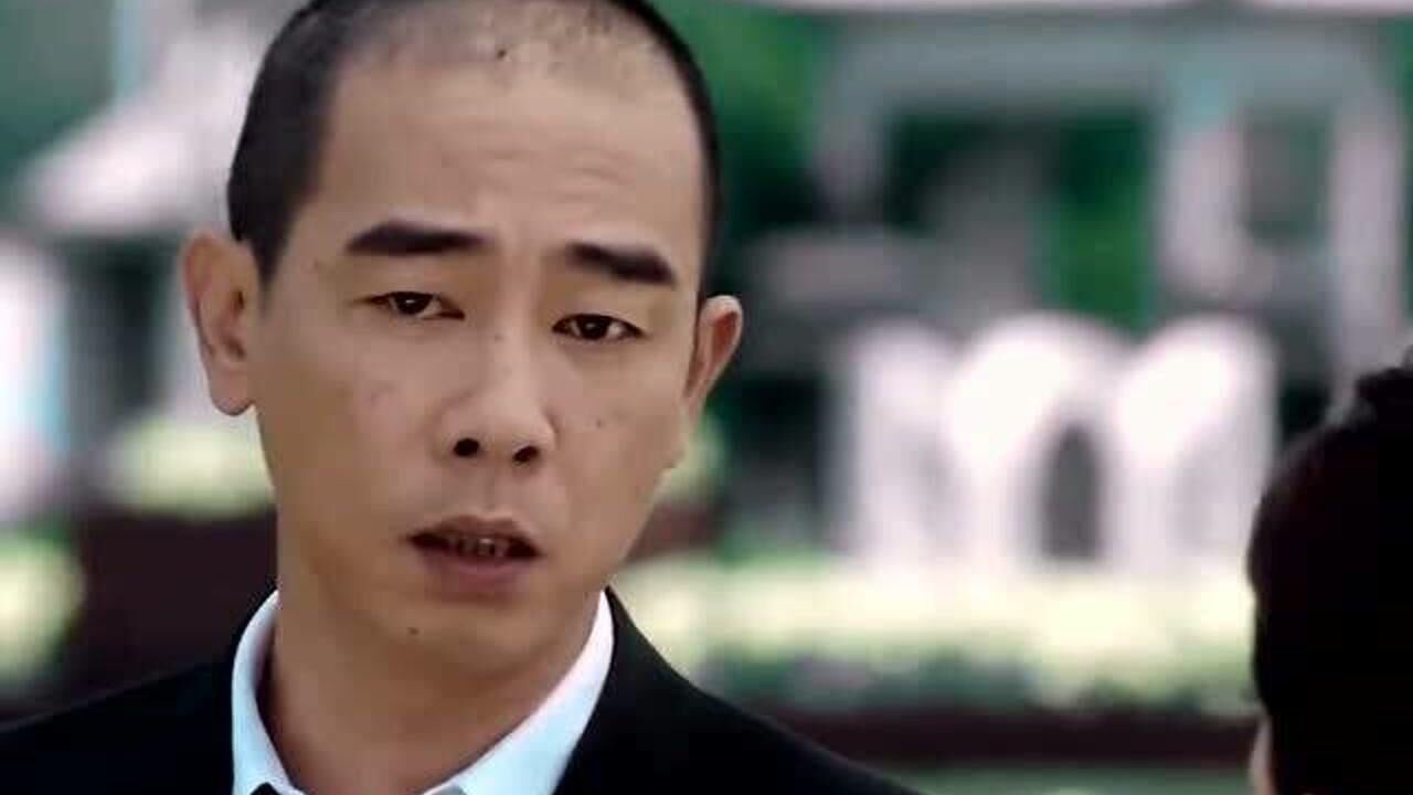 富婆老公不好当,墓碑都提前买好,看山鸡哥命有多硬!