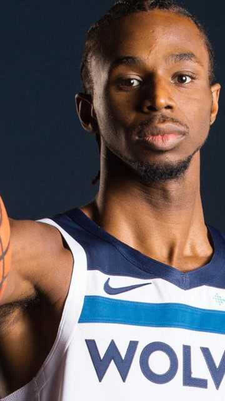 维金斯表情包出处这该死治愈的笑容