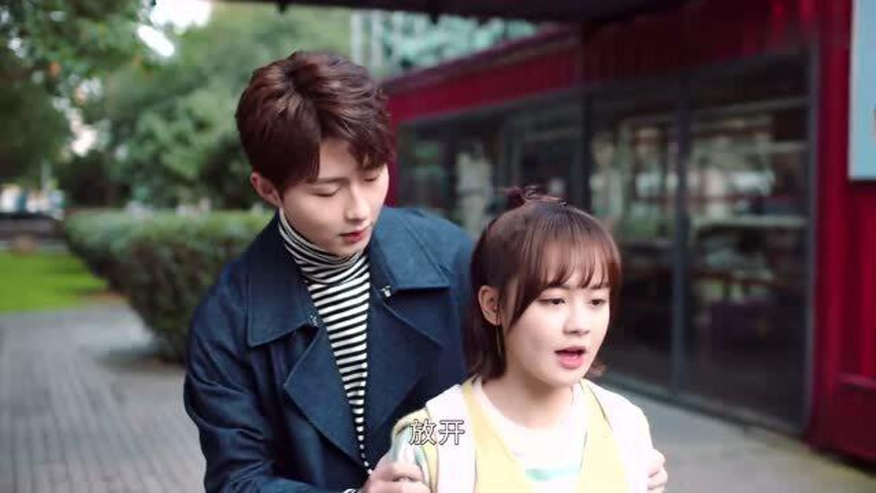 洛言坦诚自己嫉妒方黎的加密相册哪料方黎却笑了