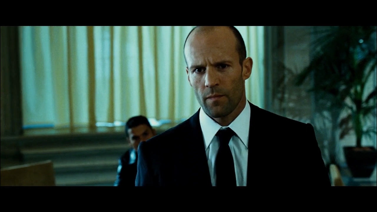 西装暴徒杰森斯坦森让人肾上腺素飙升的动作大片