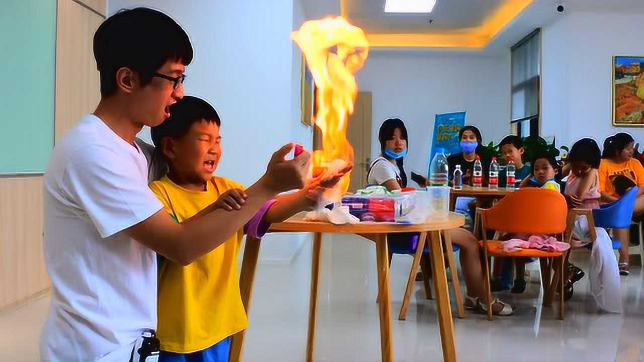 科学小实验火焰掌