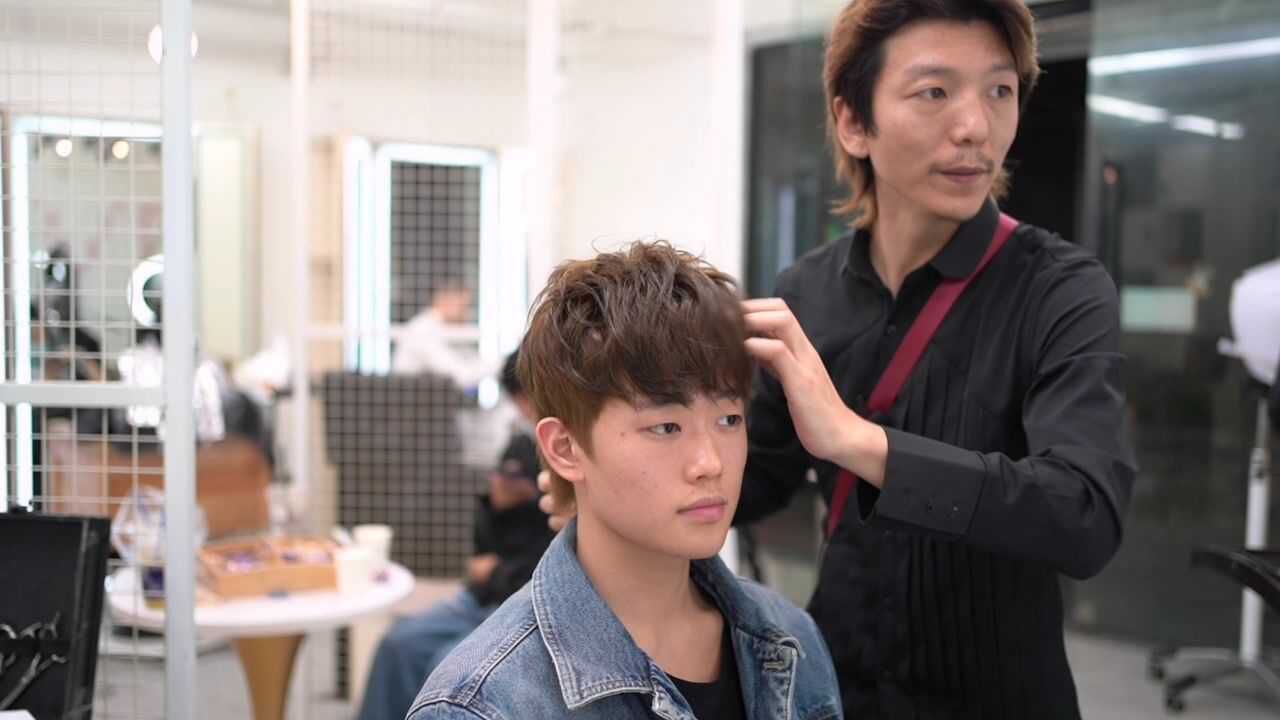 一款不规则的纹理喇叭烫,日韩风格中的首选,效果还不错喔