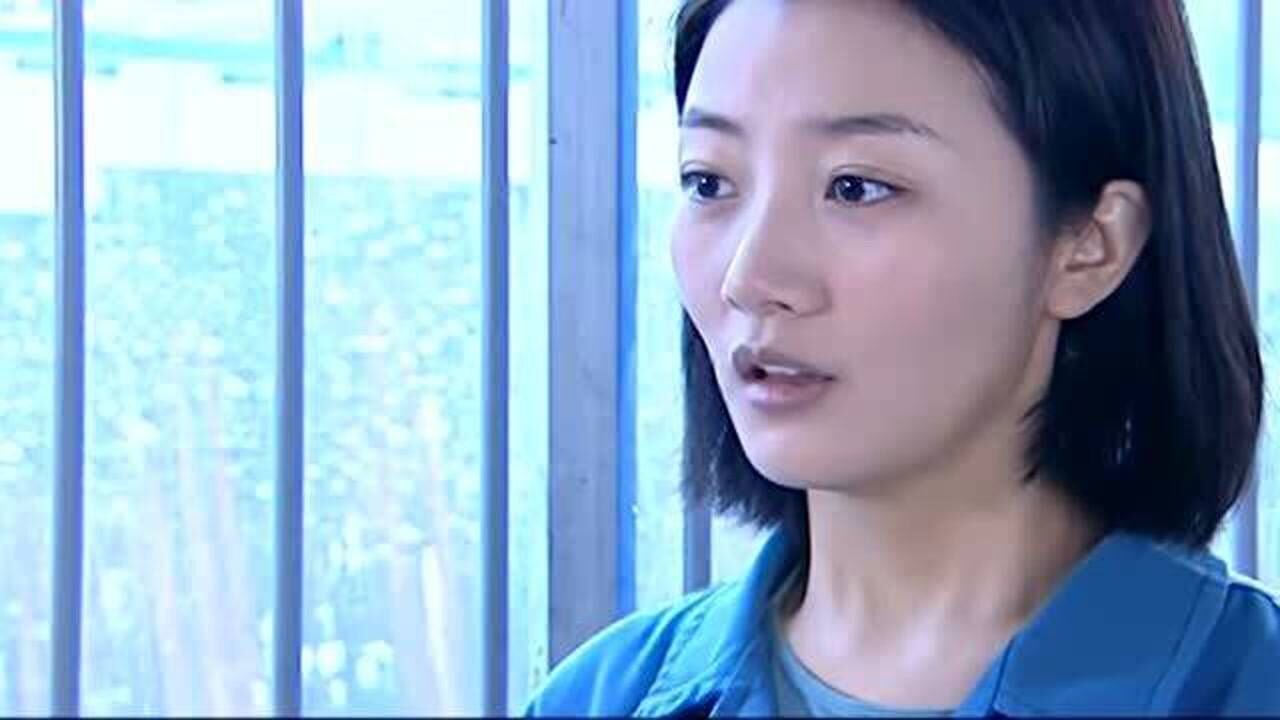 女监档案:男狱警在女监里是珍稀物种,女囚想勾搭他,真不知羞耻