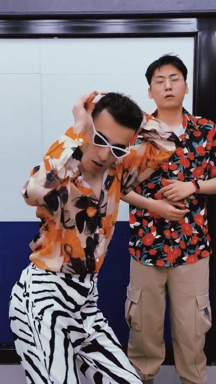 西木西木猜歌王今天的猜歌是不是干货满满