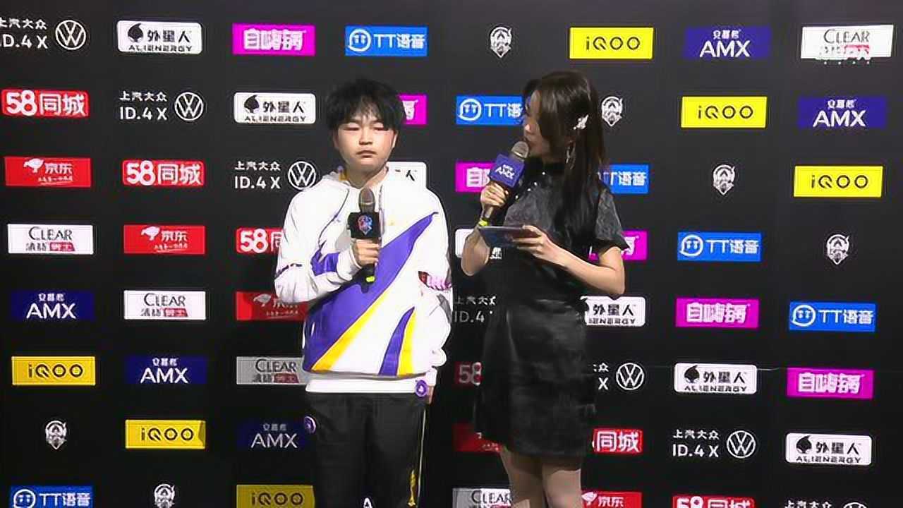 【赛后采访】南京hero久竞.