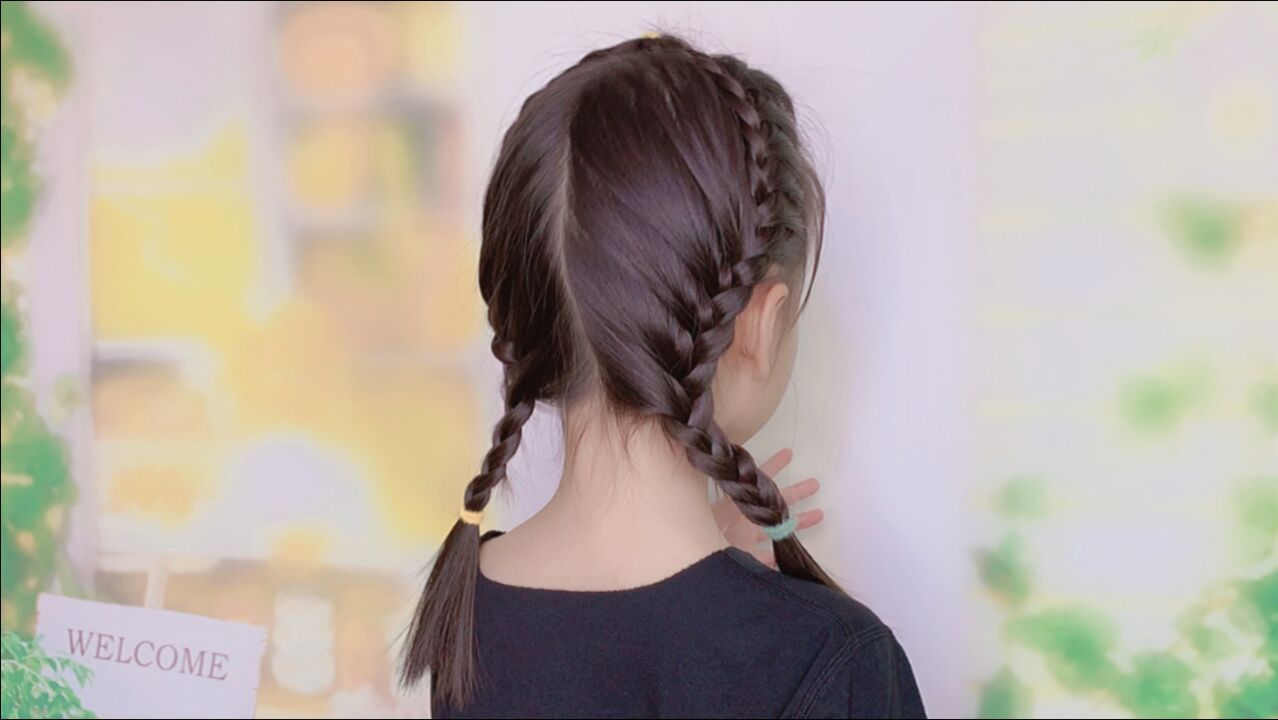 小女孩发型三加一这样编头发,好看又凉爽