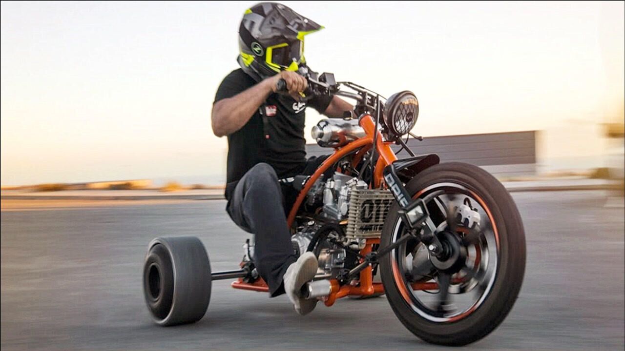 自制一辆漂移三轮摩托车,完工后上路试了试,简直太爽了