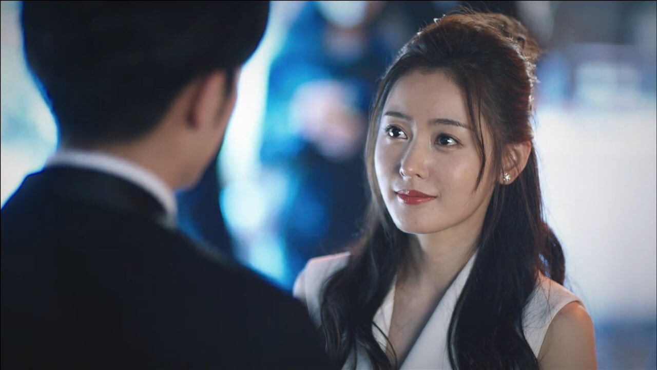 我的漂亮朋友:结局花花提出分手,文静倒追教授,爱情事业双丰收_腾讯