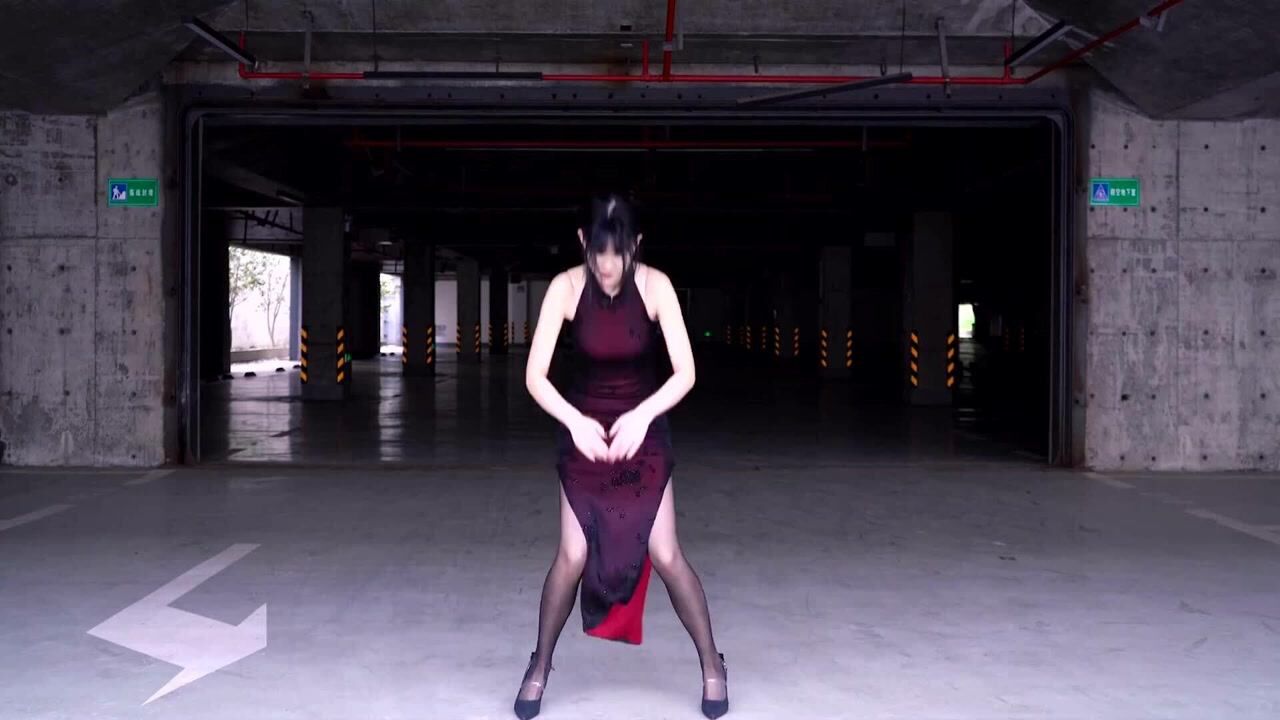 如果有我这样的女朋友，你打算几点回家？黑丝旗袍_高清