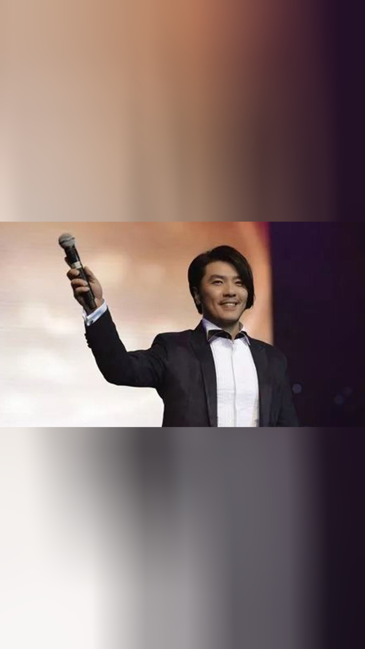 阿杜深情演唱《离别》伤感的歌声,让人听了一遍又一遍!_腾讯视频