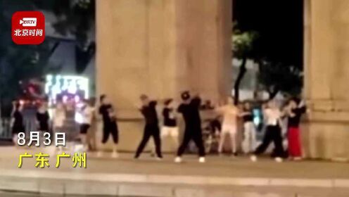 愤怒！广州十余青年在抗日阵亡将士陵园跳舞