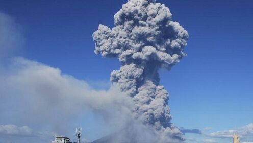日本又要遭殃了？沉睡200年的火山再次爆发，专家推测这只是开始