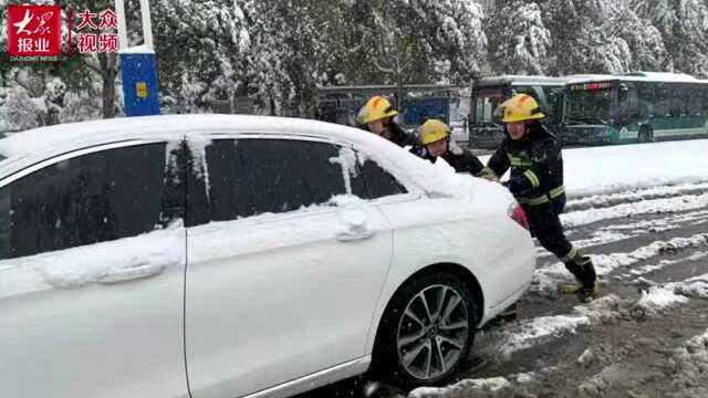 |济南高新区全力战风雪