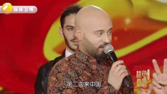 网红歌曲“cilicili”原唱演唱震撼现场版,没想到还有新歌