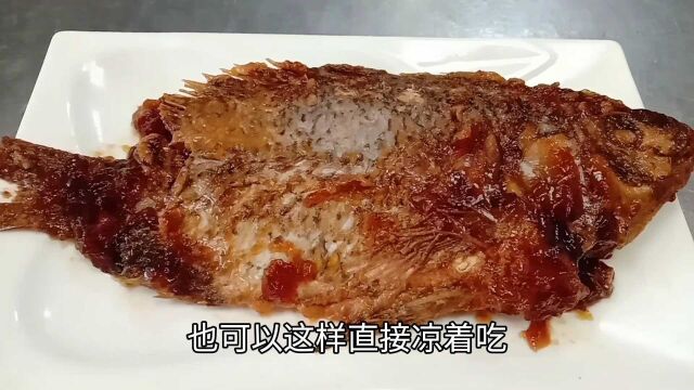 酥鱼,要想鱼香骨酥还不腥,做法和用料有讲究,看大厨如何做的