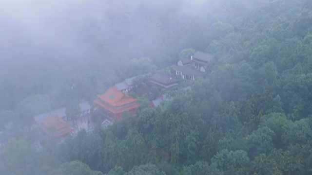 灵山寺,唐明两朝被封为“国庙”,现为国家4A级风景区!