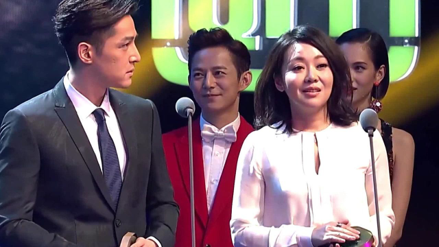 胡歌回忆初次见白冰,爆料和唐嫣拍对手戏的细节!胡歌谈女明星片段