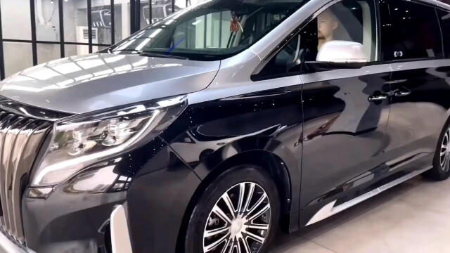 传祺gm8车身黑银双拼改色贴膜,更显商务气息!