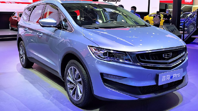 10万起2023款吉利全新7座mpv闪亮登场搭18t6座爆184马力