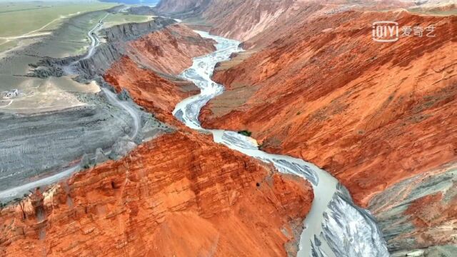 新疆ⷮŠ安集海大峡谷