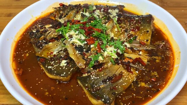 豫东麻辣鱼头吃过吗,上桌汤汁都不剩,真过瘾