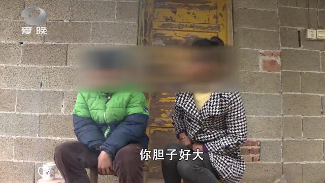 12岁孩子玩游戏 背着家人充了8万块