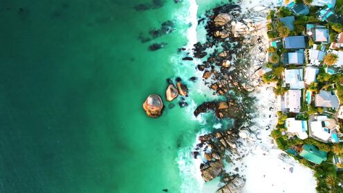 世界上最美丽的海滩之南非克利夫顿海滩
