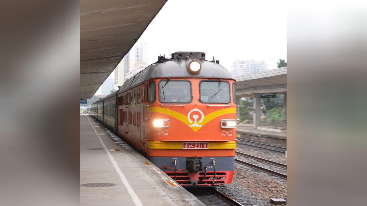 佛山火车站走过100多年,今年或是普铁站"最后一个春运"