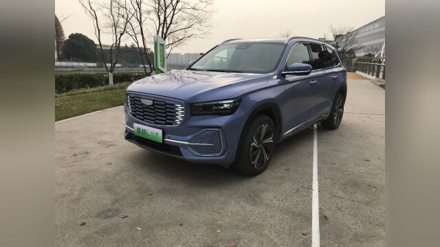 试驾星越L增程电动SUV:驾感内饰有高级感 续航不虚标!