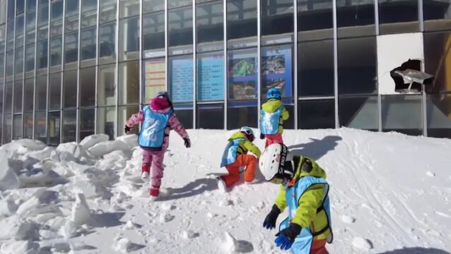 来大海草山滑雪吧!