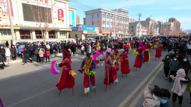 柳河镇秧歌队祝全县人民元宵节快乐