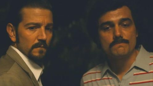 《毒枭墨西哥》05，巴勃罗惊艳亮相，两大教父史诗级碰面
