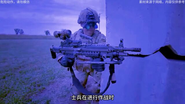 终结士兵死盯机械瞄具时代的四目夜视仪有多科幻?