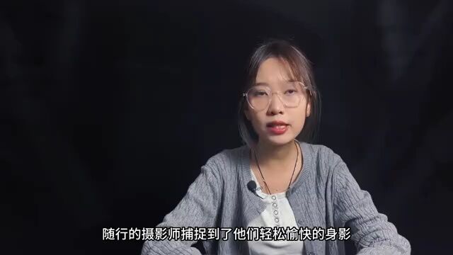 49毛主席与陈明仁合影,事后笑着说:把这张照片洗600张!