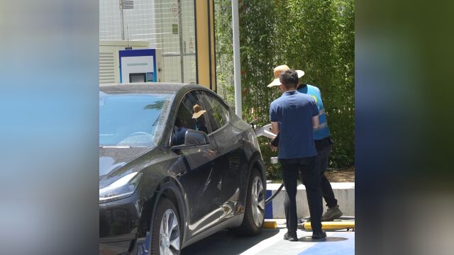 多地电动车充电桩价格悄然上涨?广州市民表示近期无太大变化