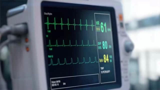 一起心动,生物医学PPT设计项目分享,温馨提醒~胆小慎入#ppt教学 #职场 #office办公技巧 #医疗