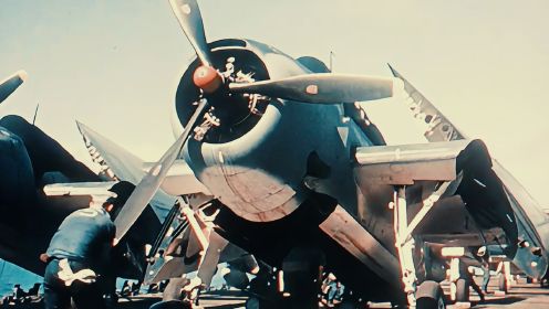 王牌飞行员：鬼子零式俯冲埃塞克斯级航母，F6F地狱猫火速反击！