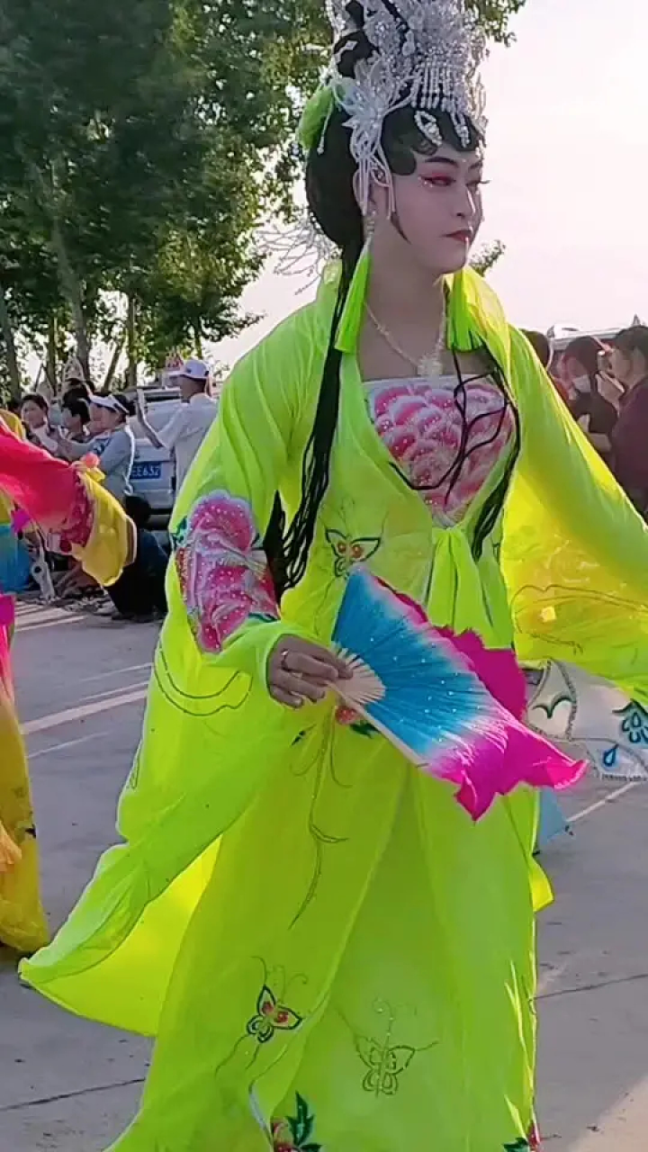 鹏家军秧歌队大型秧歌汇演