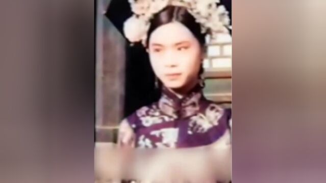 1920年清朝格格绝版影像,身材婀娜多姿,颜值不输明星!