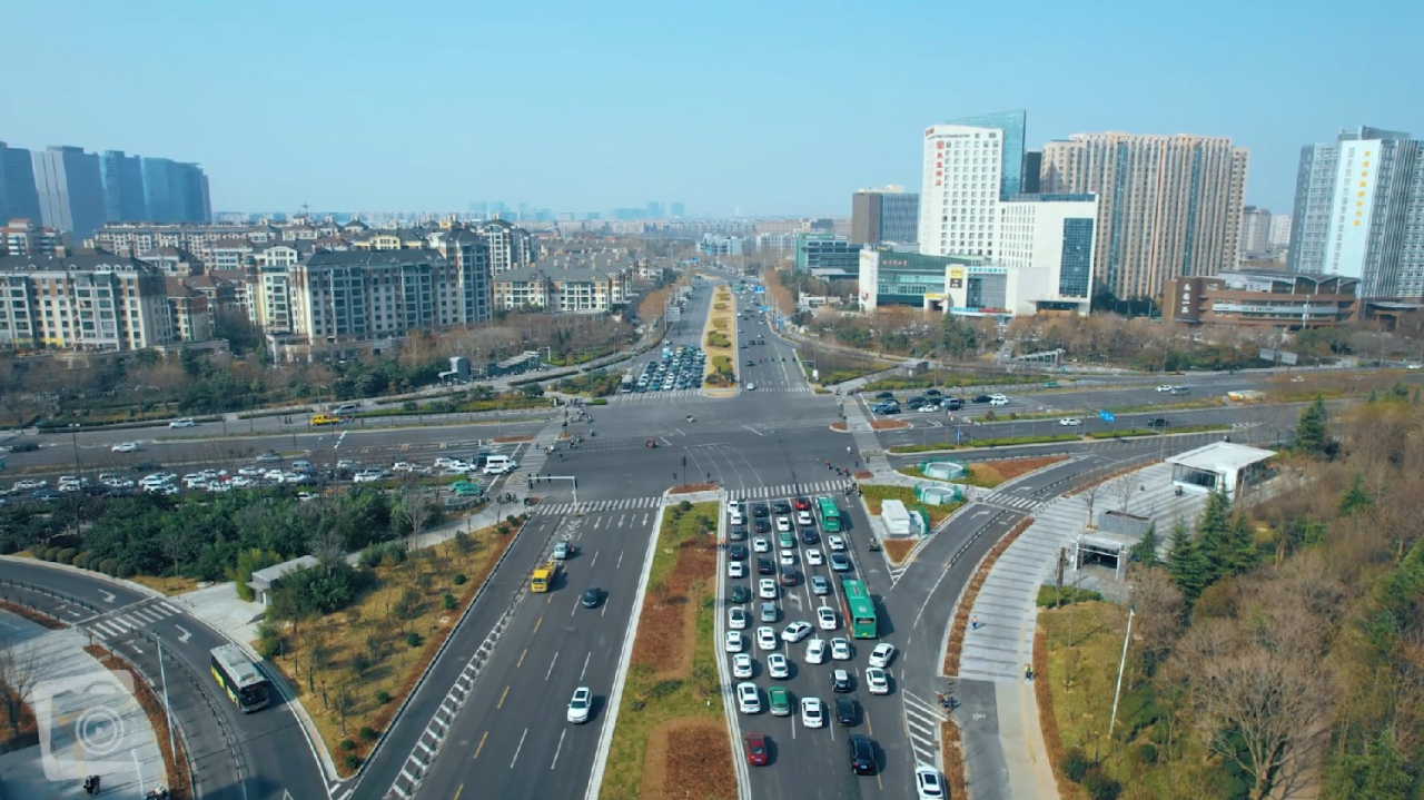郑州市郑东新区黄河南路(金水东路段)美丽街景
