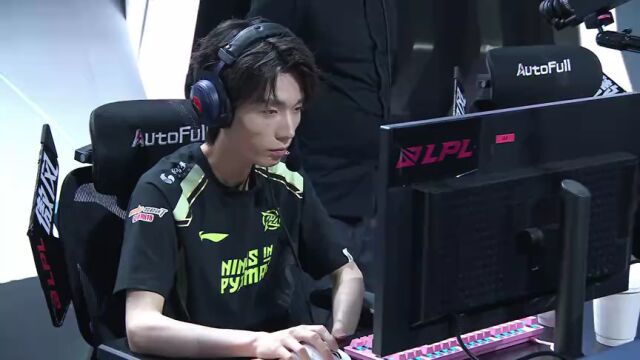 LPL第三赛段 EDG vs NIP_02